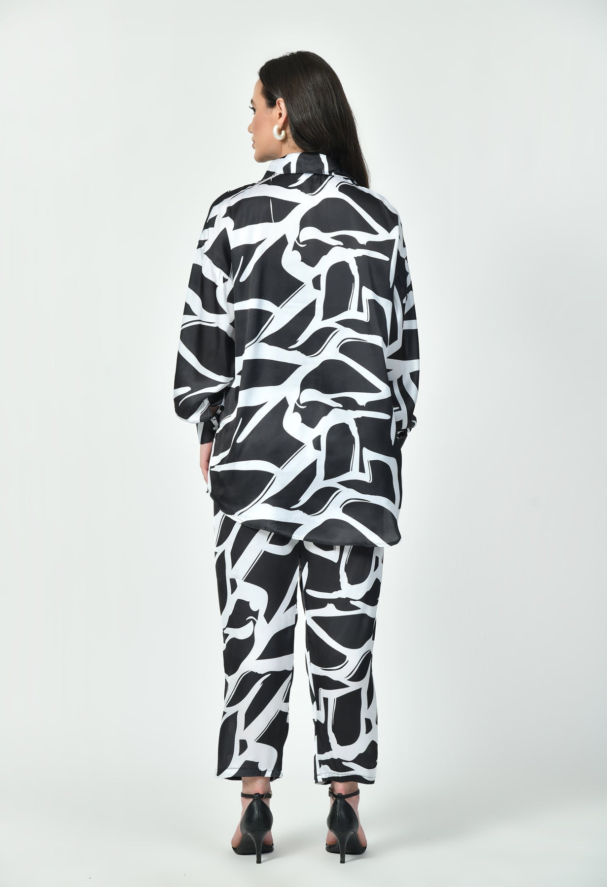 Black & White Abstract Print Co-ord Set Luxury Modest Western Wear Japanese Satin